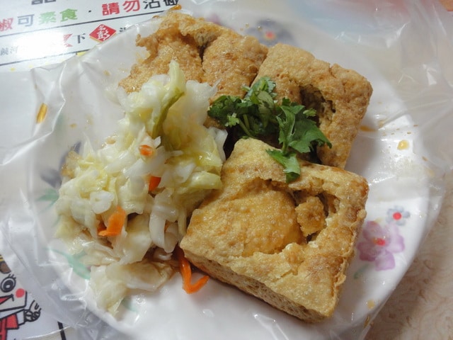 【台北最好吃的饒河街夜市美食精選懶人包】- 鄉民食堂推薦十大台北必吃饒河街夜市美食！