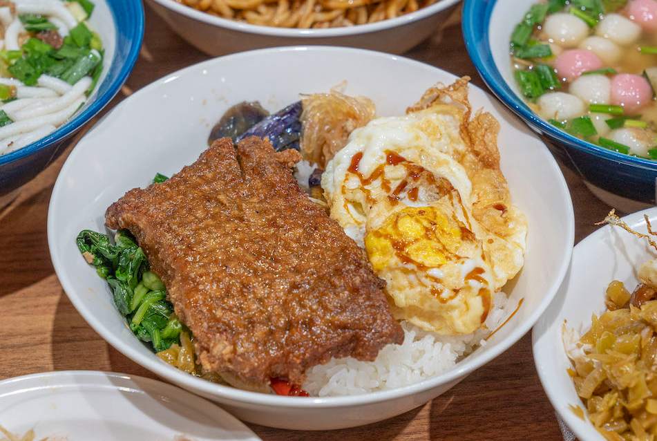 上品佑食堂，宜蘭羅東美食，炸蛋豬排飯太好吃啦 @鄉民食堂