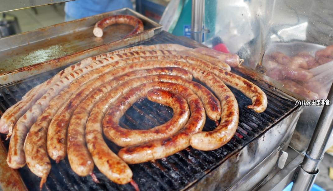 信味香香腸鋪 嘉義炭火香腸，嘉義美食，超人氣皇帝豆大腸、炭烤高粱香 @鄉民食堂