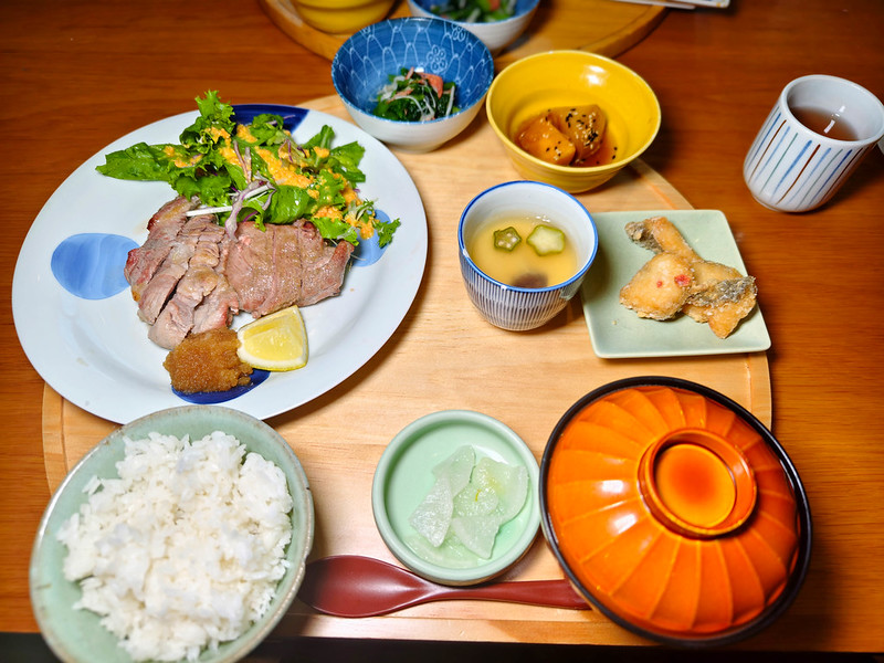 信義區日式定食好選擇｜鶿克米 TSUKUMI 微風信義