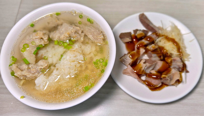 網站近期文章：台電大樓站隱藏美食｜一品香魚丸米粉湯，龍泉市場傳統小吃完整菜單介紹