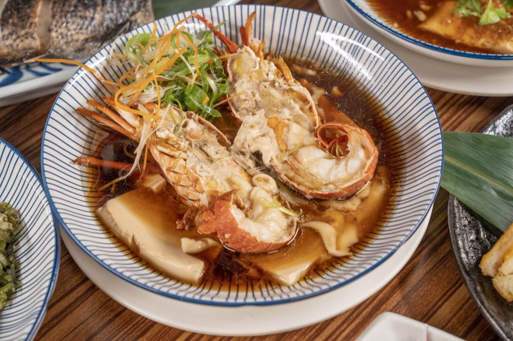 漁聞樂海鮮料理。台北小巨蛋站美食，超新鮮海鮮日式料理 @鄉民食堂