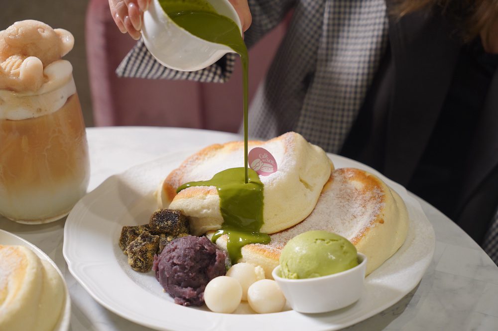 [暫停營業]Café del SOL，捷運市府站美食，來自福岡的美味舒芙蕾鬆餅，還有彩虹可頌!! @鄉民食堂
