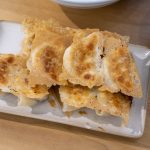 即時熱門文章：元金小六鍋貼，台中美食，近3000則評論4.2星的人氣冰花鍋貼